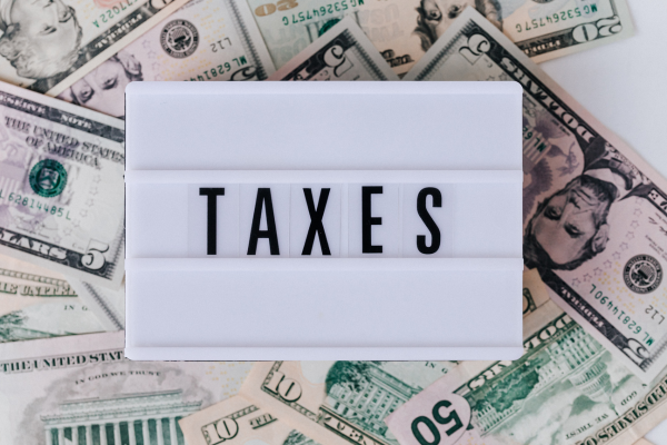 What Are International Funds? Definition, Benefits, Importance & Best Picks for 2025